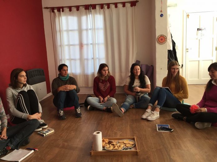 niñeras Mamá Pulpo