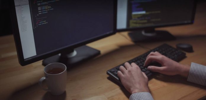 intermedia_slide1 incuba "t"