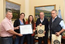 El Cluster Quesero recibió la Declaración de Interés Turístico Nacional para la Fiesta del Queso Tandilero Interés Turístico Nacional