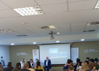 Reflexión sobre el rol del contador en la era digital: exposición del Mg. Gustavo Símaro en FLAMA 2025 rol del contador