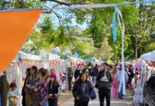 En enero 2026, la Feria de la Comunidad Emprendedora también será de noche enero 2026